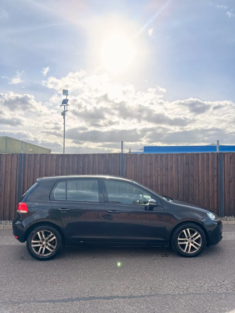 Volkswagen Golf 2.0tdi 110bhp - Image 2