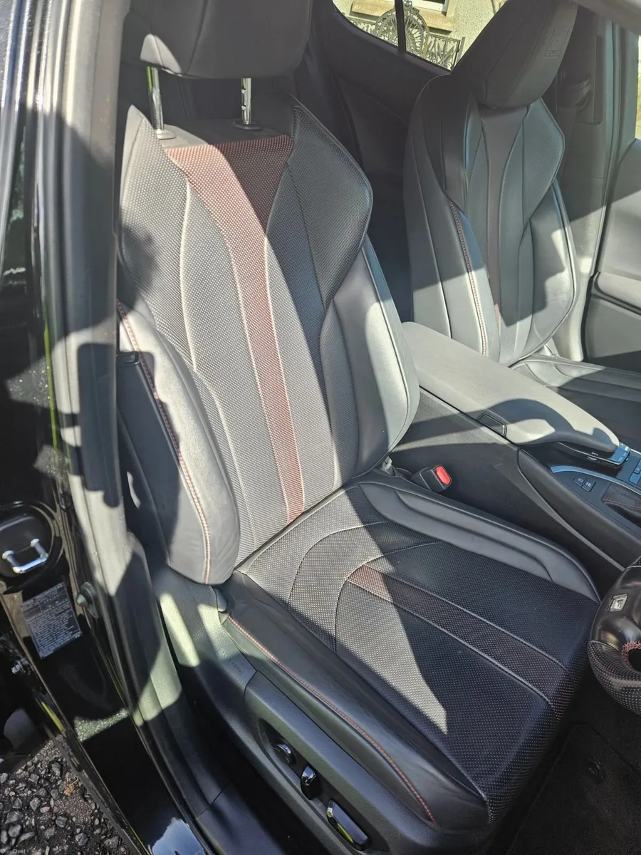 Lexus UX 250h F Sport - Image 2