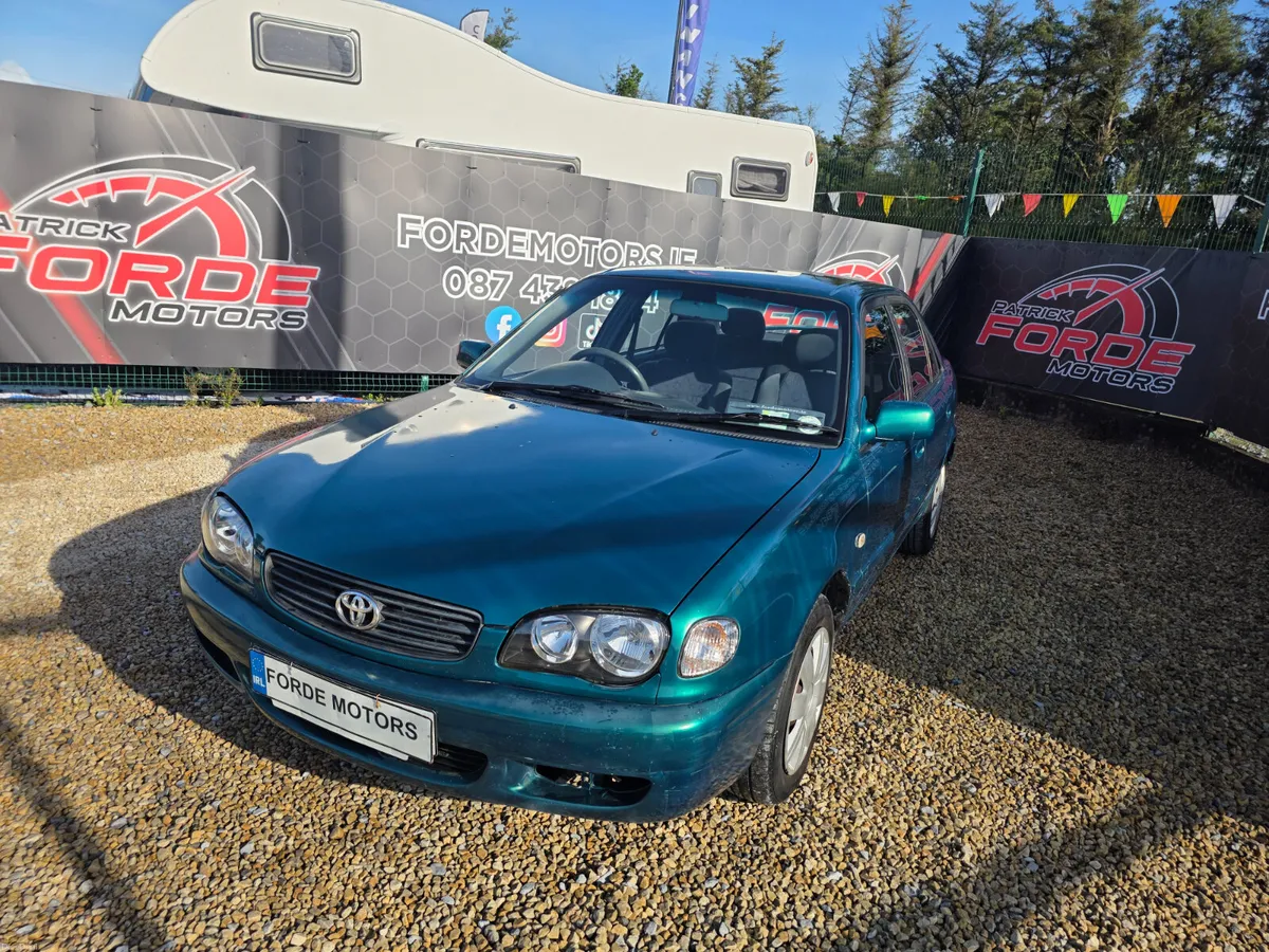 Toyota Corolla 2001 - Image 2