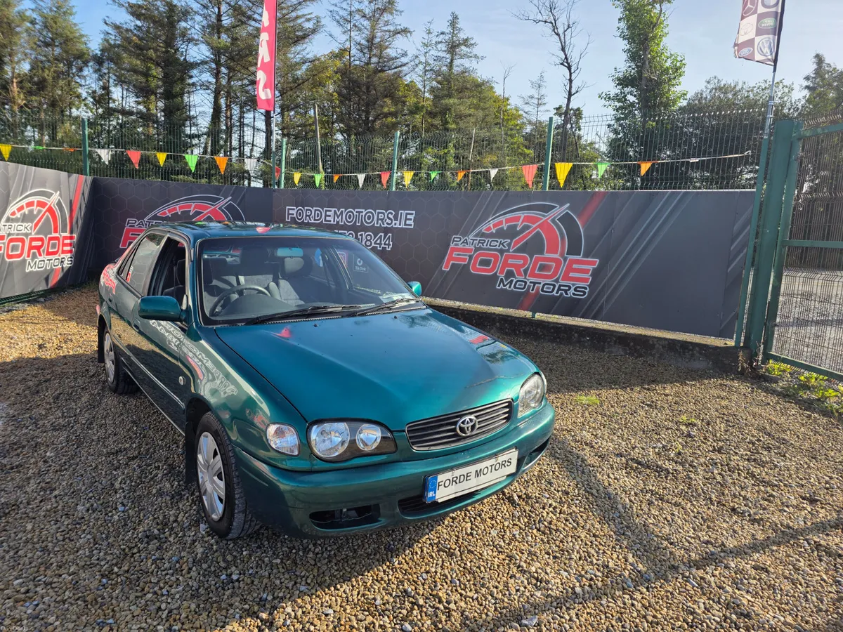 Toyota Corolla 2001 - Image 1