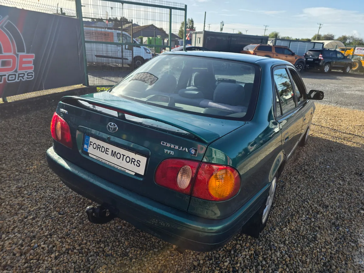 Toyota Corolla 2001 - Image 4