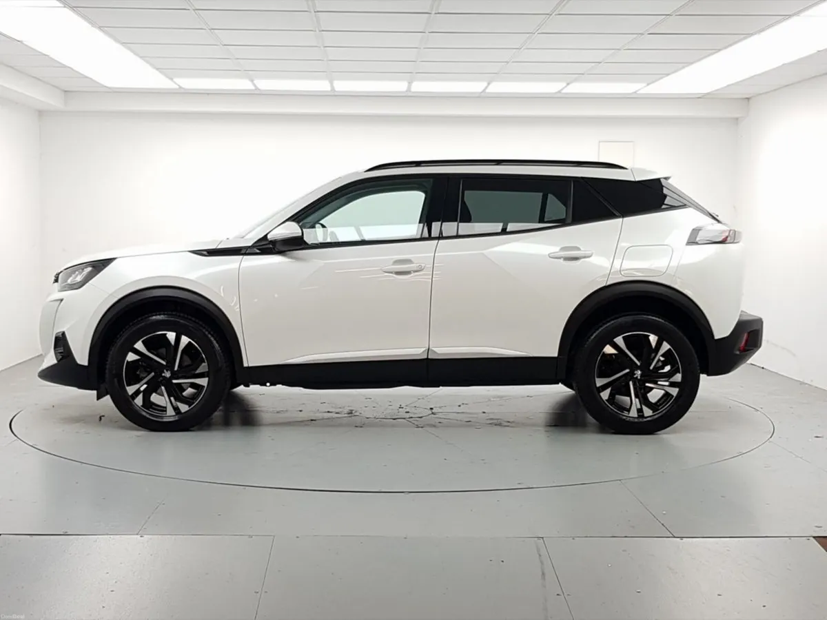 Peugeot 2008 1.2 Puretech 100bhp Allure - Image 5