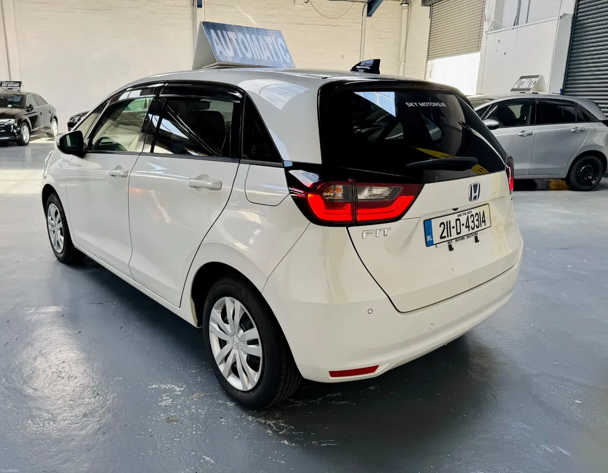 Honda Fit 2021 Honda fit 1.5 hybrid - Image 3