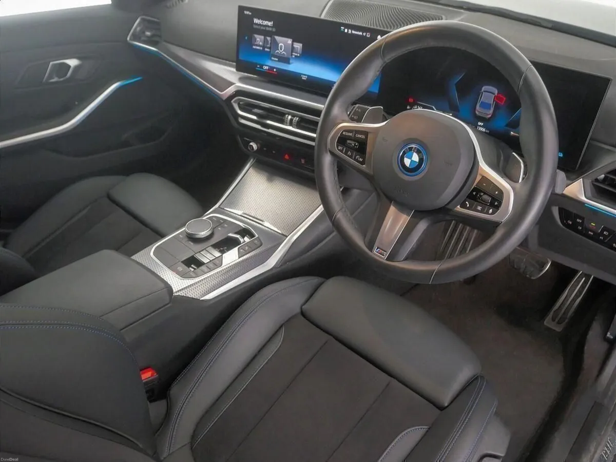 BMW 3-Series 330e M Sport Saloon - Image 6