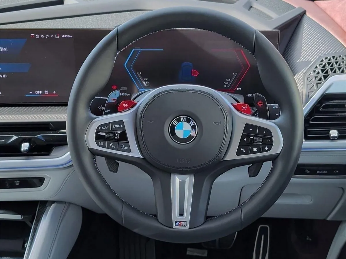BMW XM 50e - Image 5