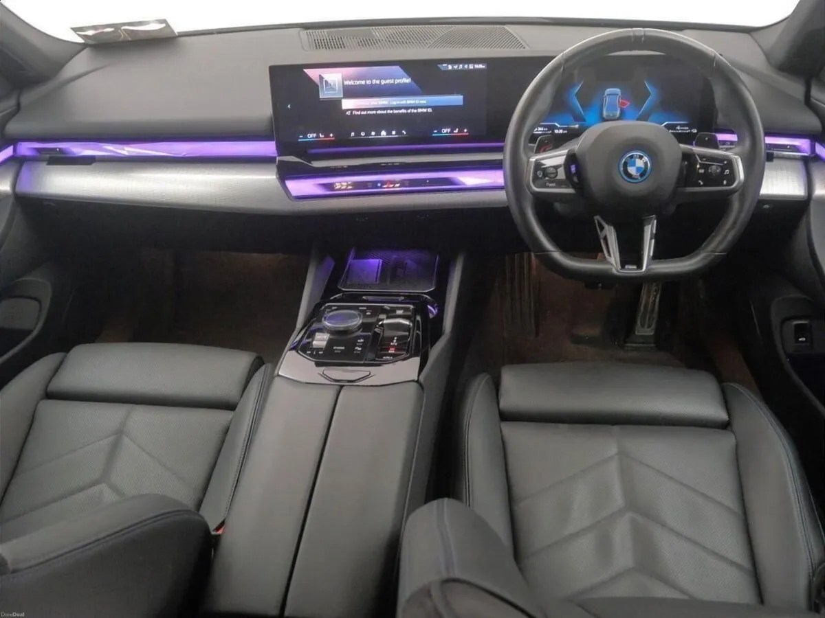 BMW 5-Series 530e M Sport Saloon - Image 4