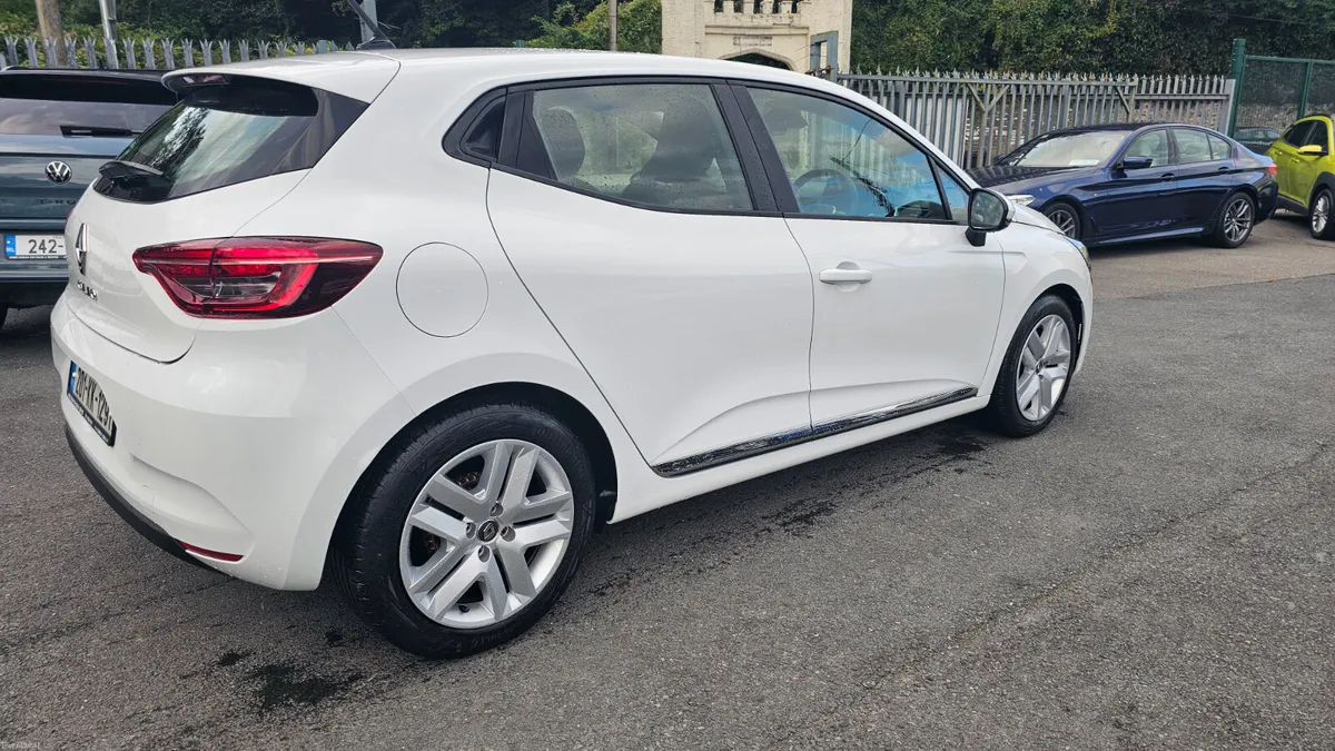 Renault Clio 2020 - Image 6