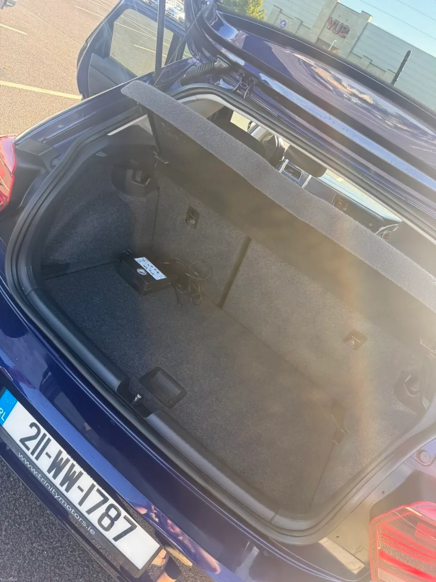 Volkswagen Polo United 1.0l 80bhp - Image 6