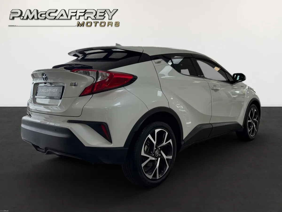 2017 Toyota C-HR Luna Sport Leather Reversing Came - Image 5