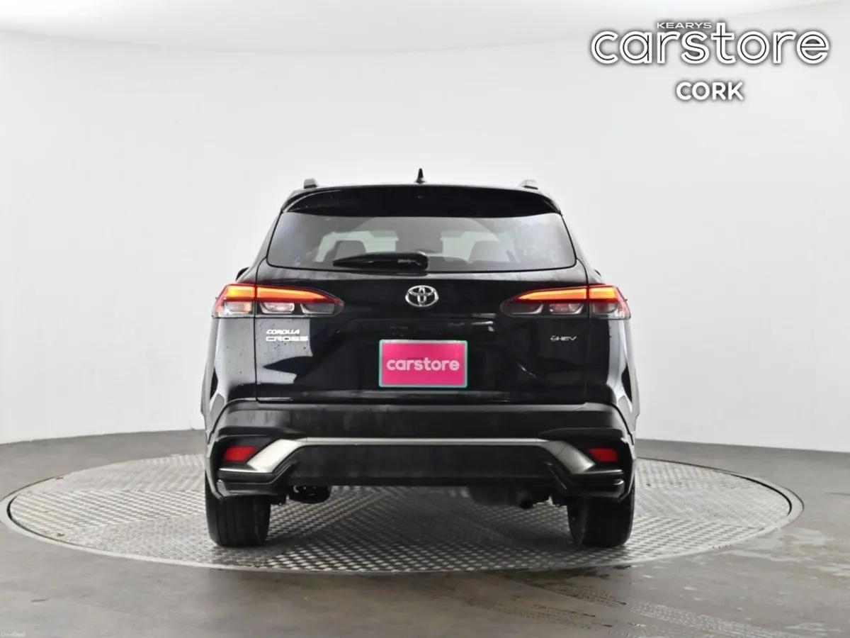 Toyota Corolla Cross HYBRID Z - Image 4