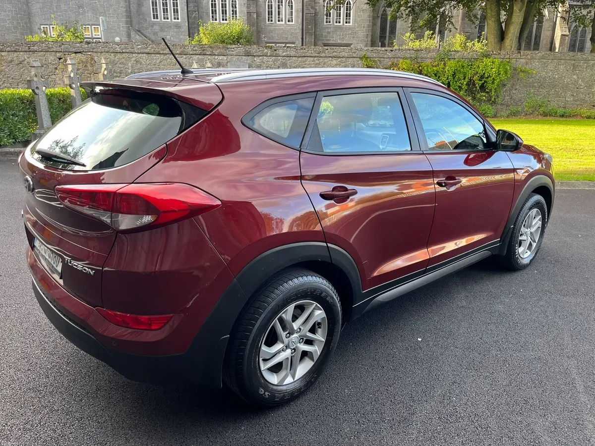 2016 HYUNDAI TUCSON 1.7 CRDI NCT + TAX - Image 4