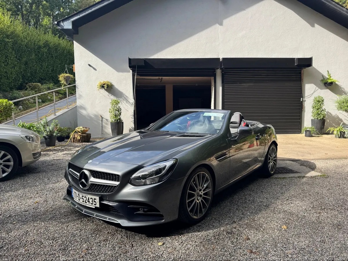 Mercedes-Benz SLC 2017 - Image 2