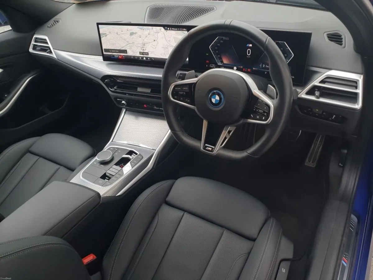 BMW 3-Series 330e M Sport - Image 6
