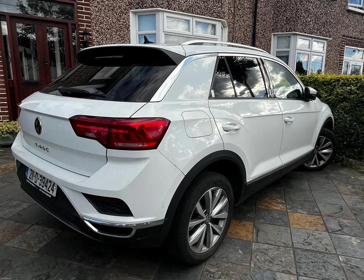 Volkswagen T-Roc 2021 - Image 4