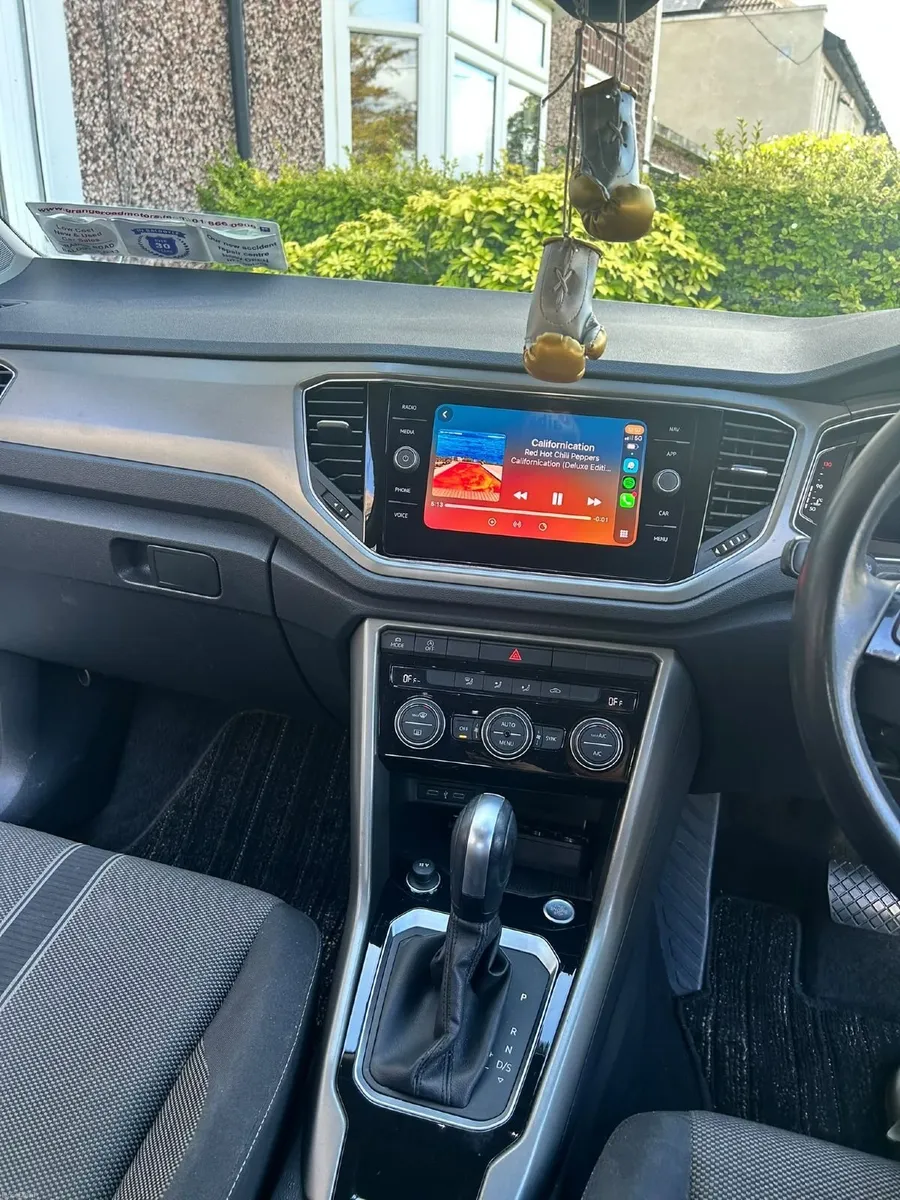 Volkswagen T-Roc 2021 - Image 6