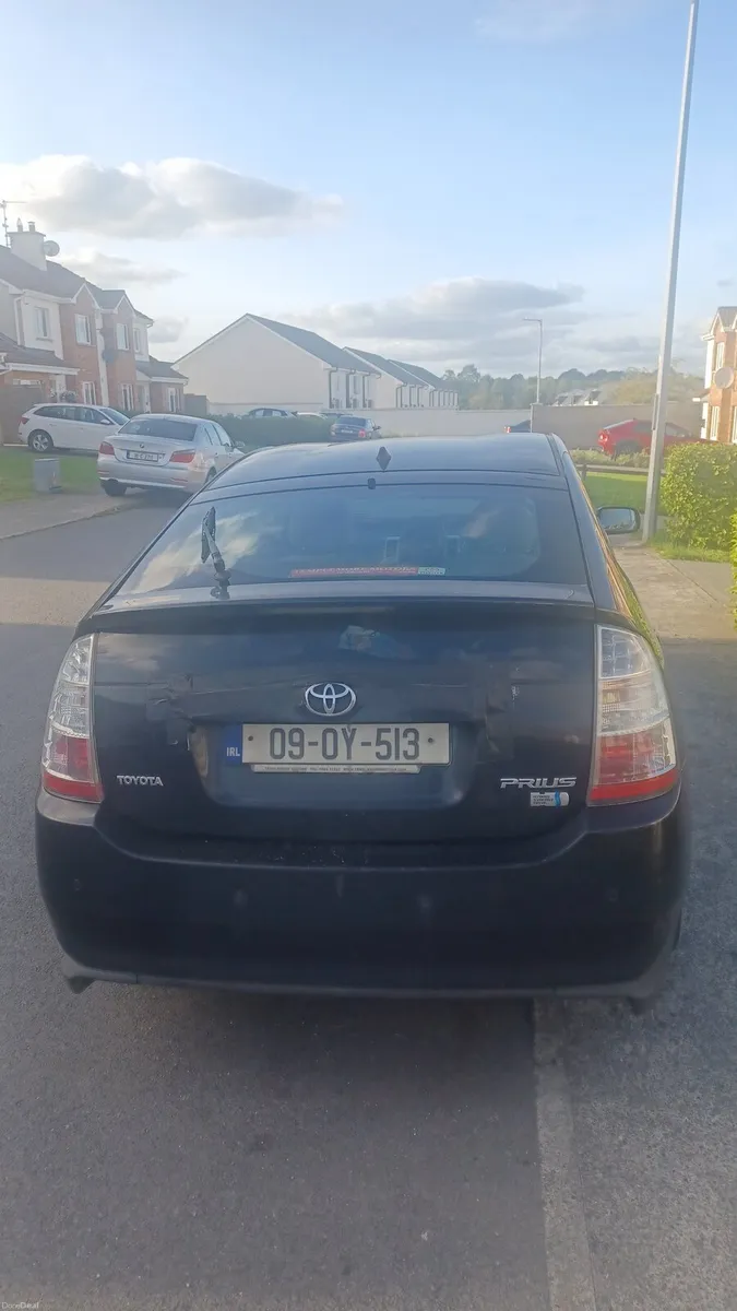 09 Toyota Prius 1.5 petrol automatic hybrid - Image 3