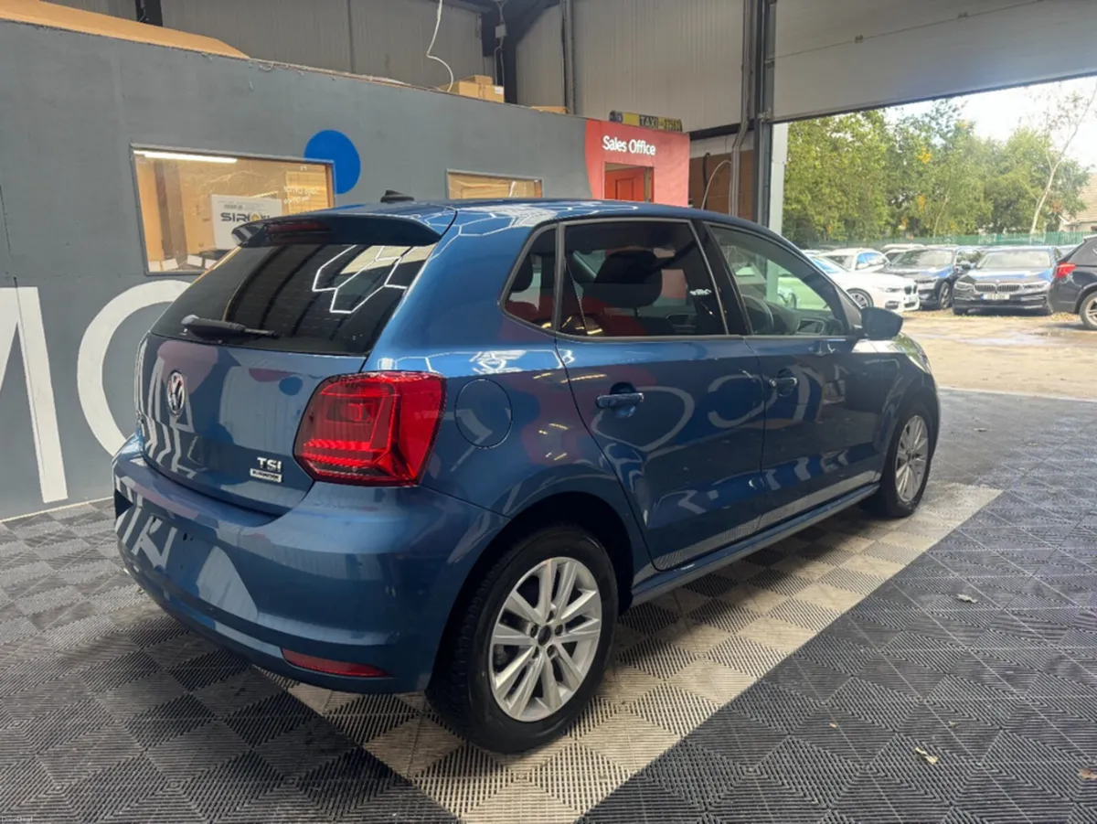 Volkswagen Polo 2018 VOLKSWAGEN POLO TSI COMFORT L - Image 3