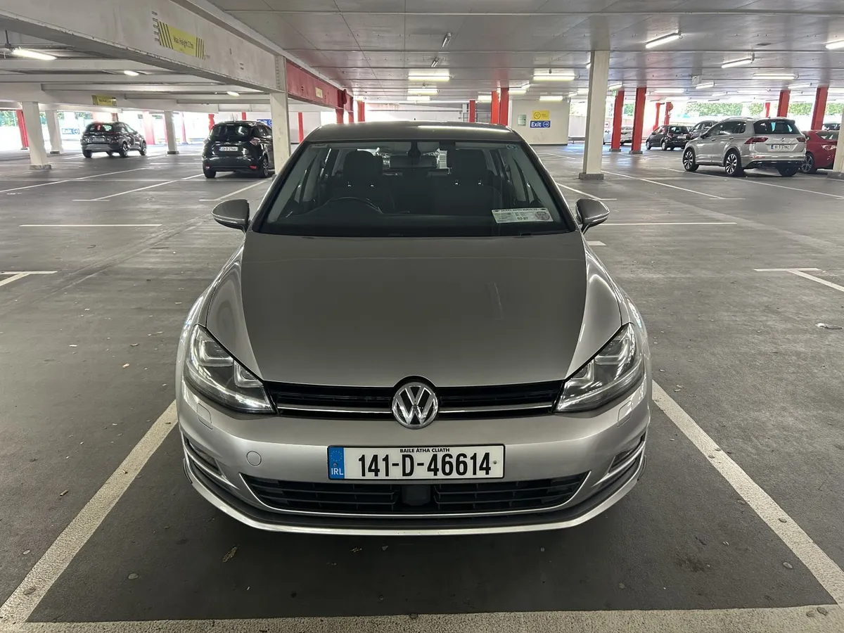 Volkswagen Golf  1.2 TSI AUTO 2014 - Image 2