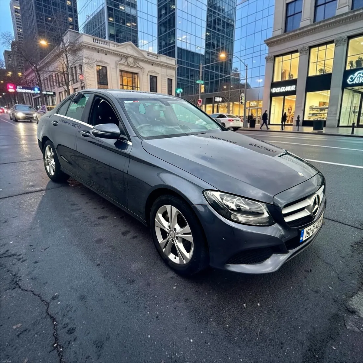2016 Mercedes-Benz C-Class C-200 Auto 2.0 Petrol - Image 1