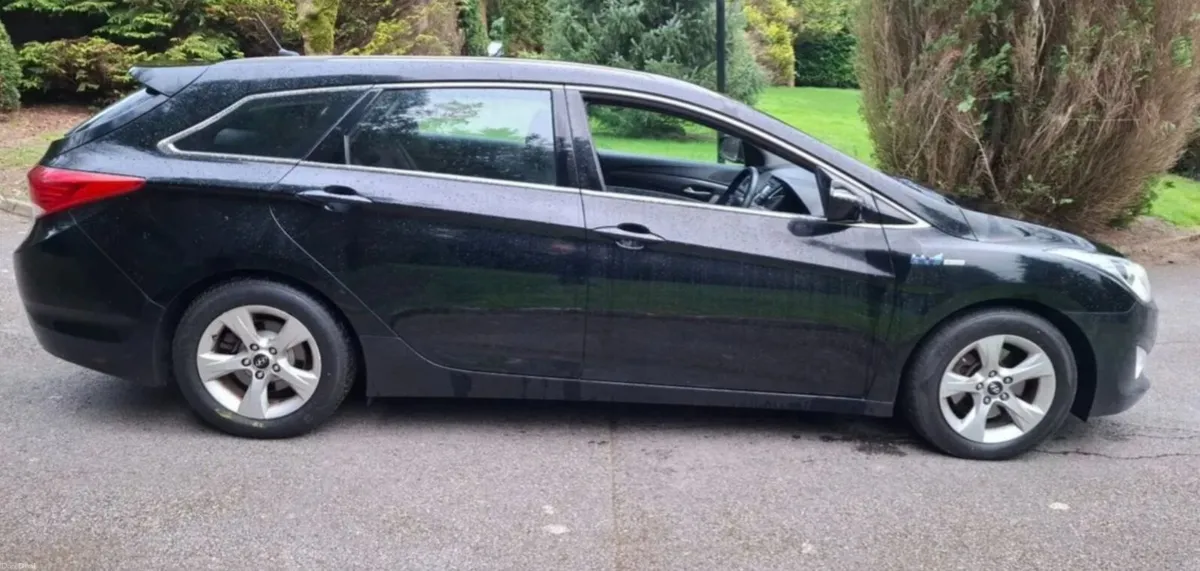 11 Hyundai i40 , DIESEL,   NEW NCT to Aug 27 - Image 6