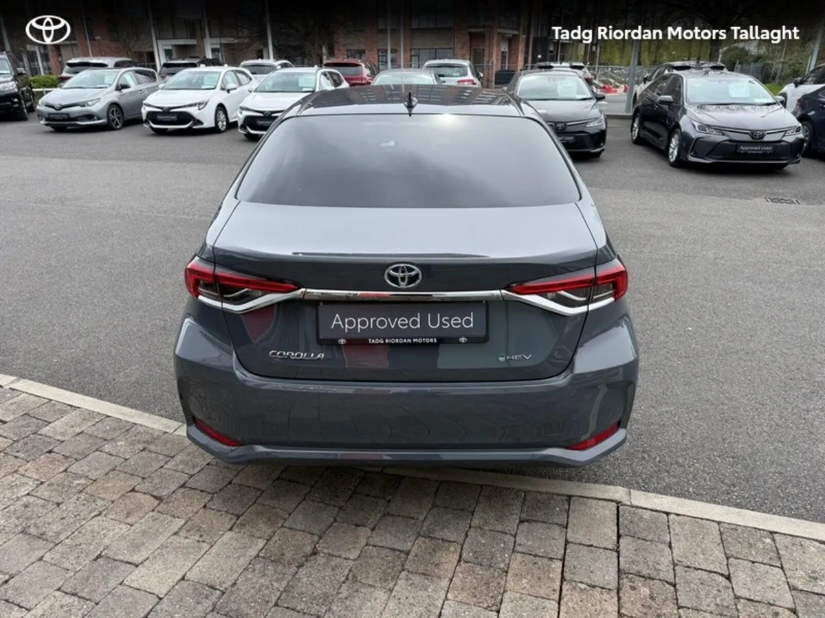 Toyota Corolla Corolla Saloon Lunasport - Image 4