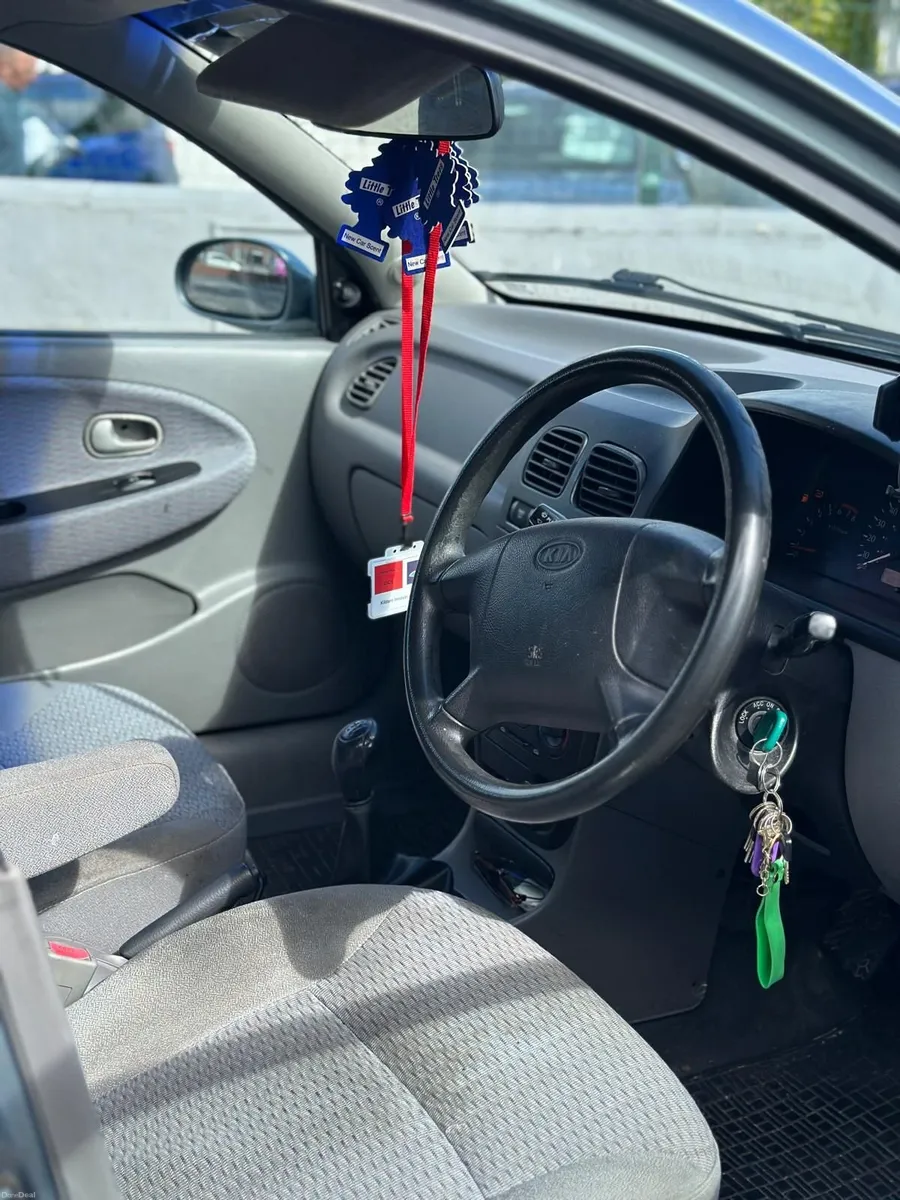 Kia Rio 2003 - Image 4