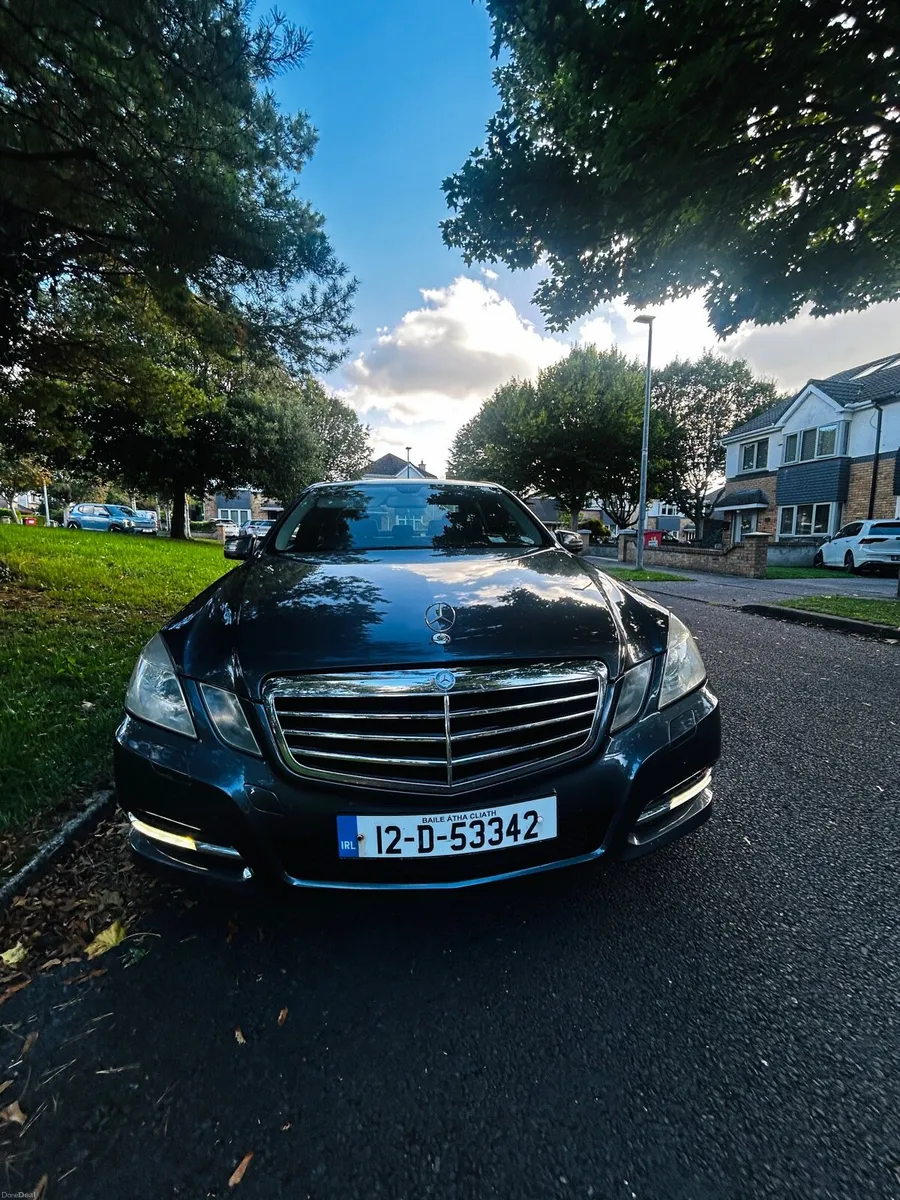 Mercedes E220 Auto - Image 6