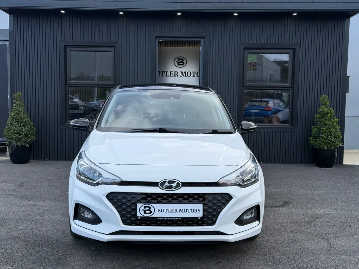 2019 Hyundai i20 1.2P Play Black Ed 5dr - Image 4