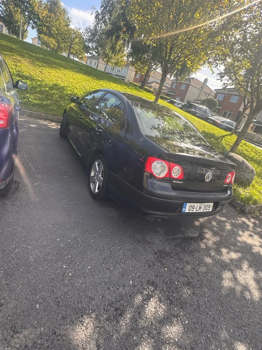 (€2450) Volkswagen Passat Automatic 2009 - Image 1