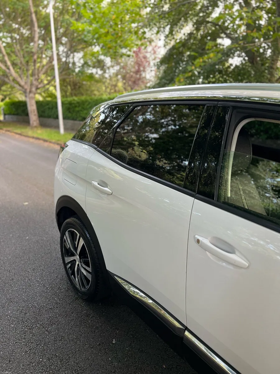 Peugeot 3008 HDI (NEW NCT) (HIGH SPEC) - Image 6