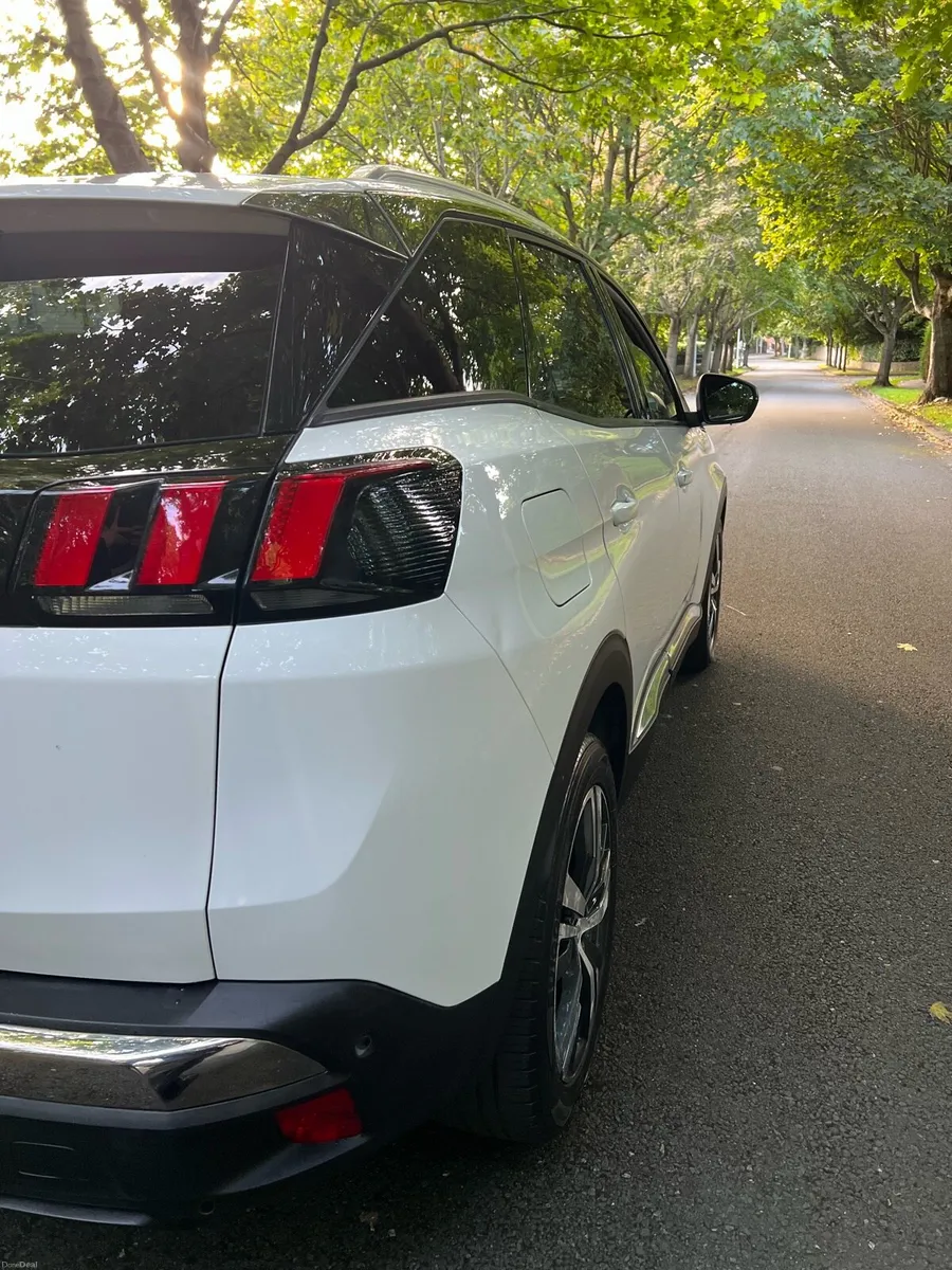 Peugeot 3008 HDI (NEW NCT) (HIGH SPEC) - Image 3