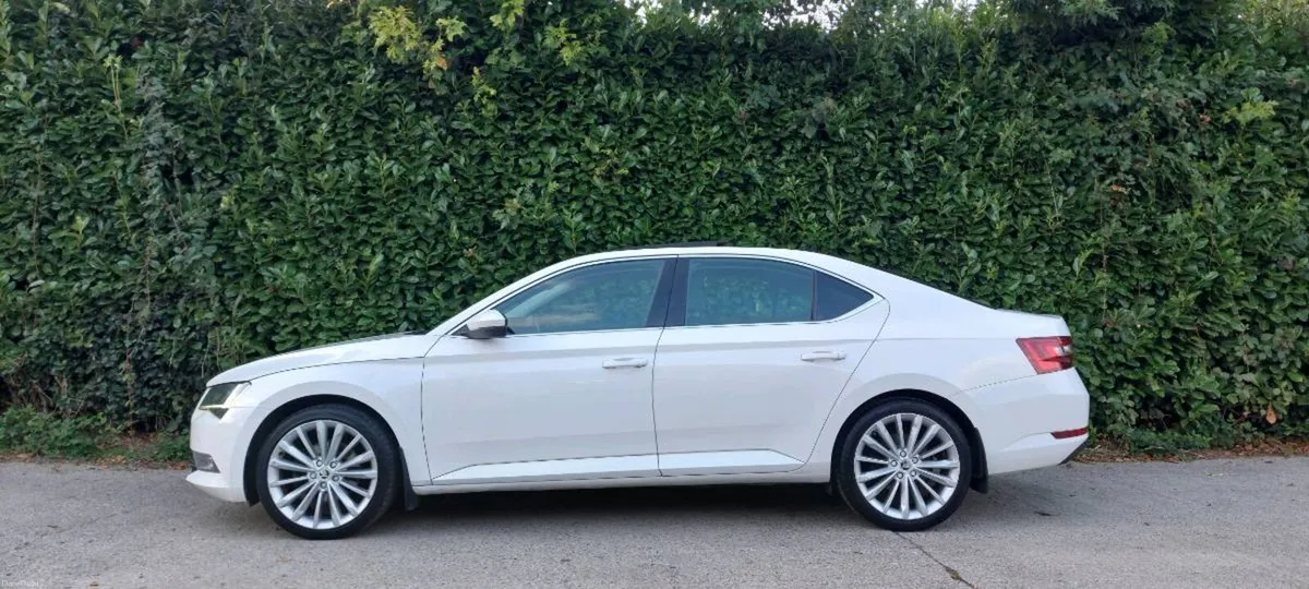2016 SKODA SUPERB 1.6TDI DSG STYLE - Image 3
