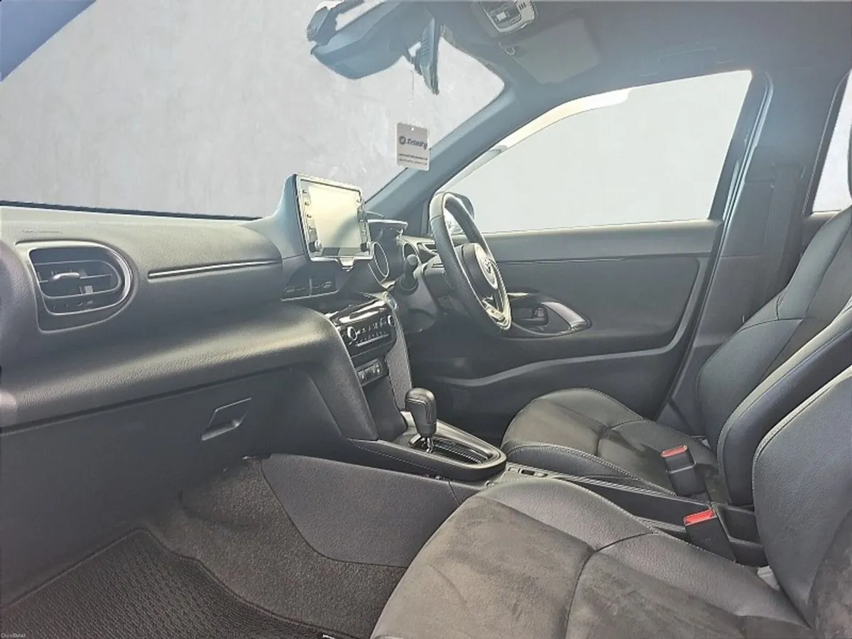 Toyota Yaris Cross ** GR SPORT ** HYBRID ** TRINIT - Image 6