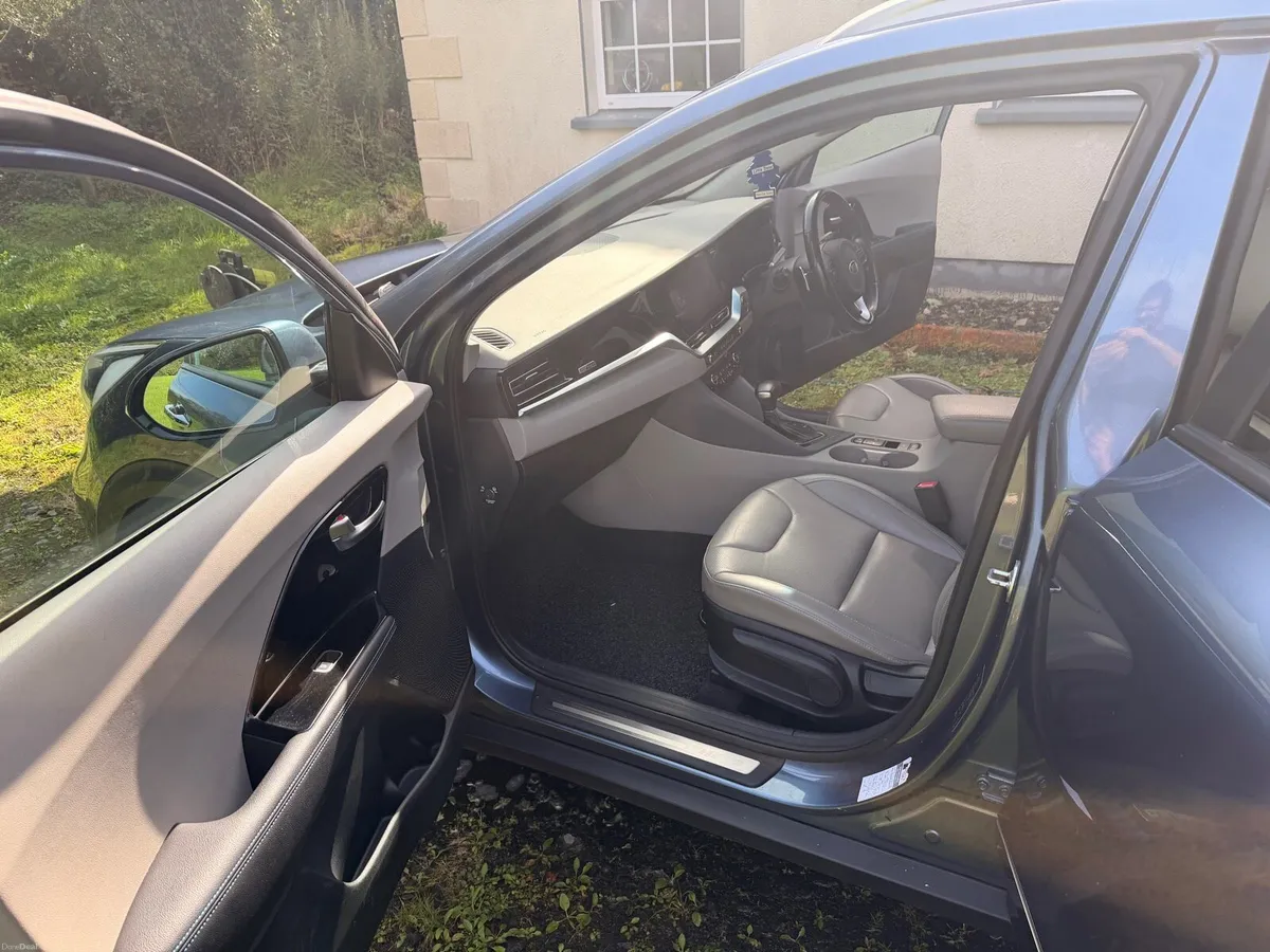 KIA Niro PHEV - Image 6