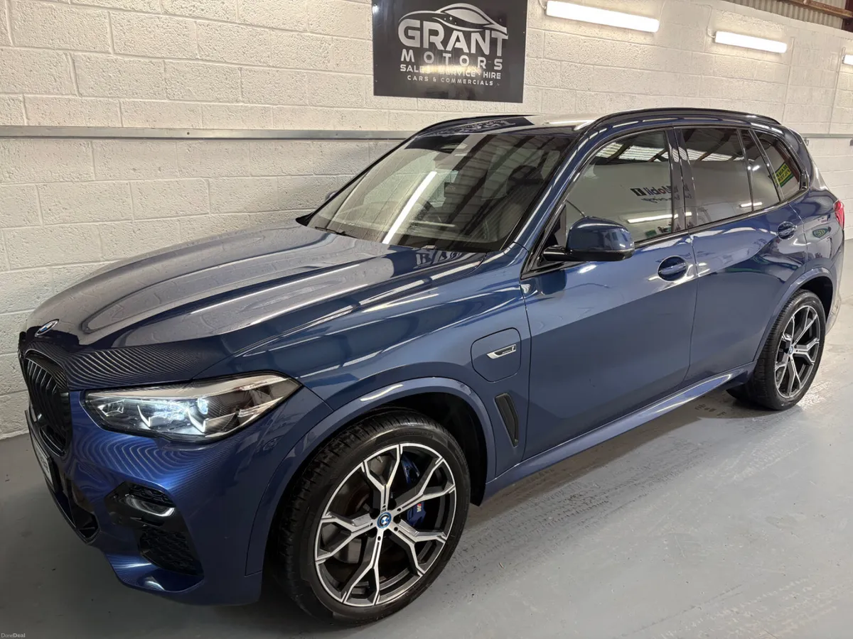 2021 (212) BMW X5 | 45E M-Sport X-Drive - Image 4