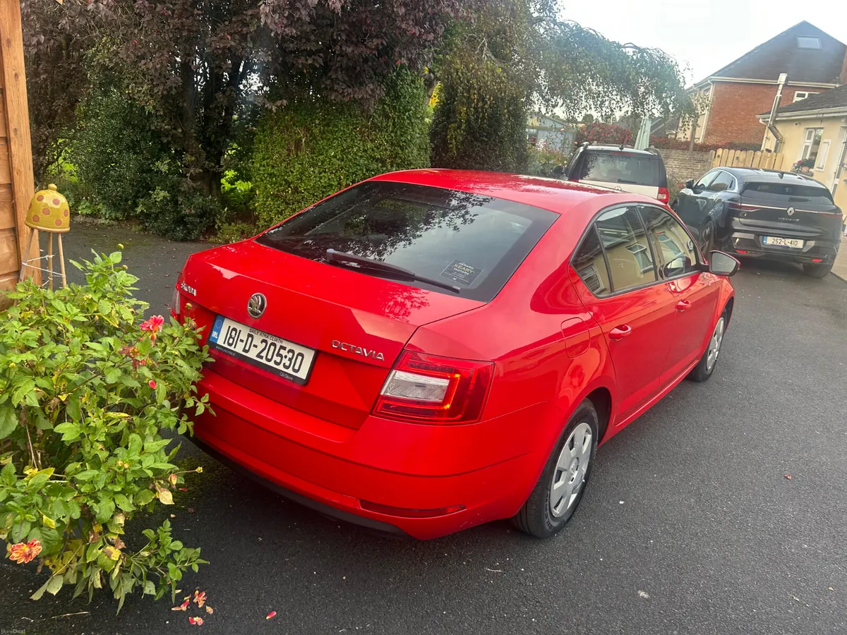 Skoda Octavia 2018 - Image 3