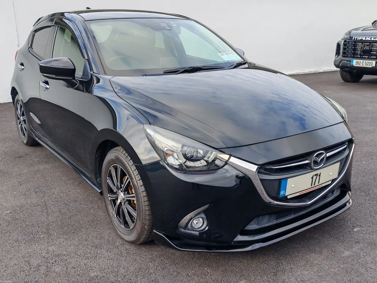 Mazda Demio Automatic - Image 2