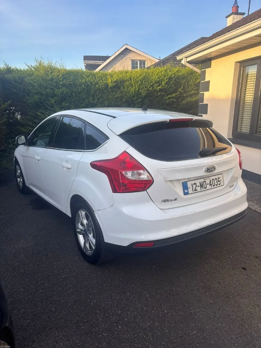 Ford Focus 2012 - Image 4