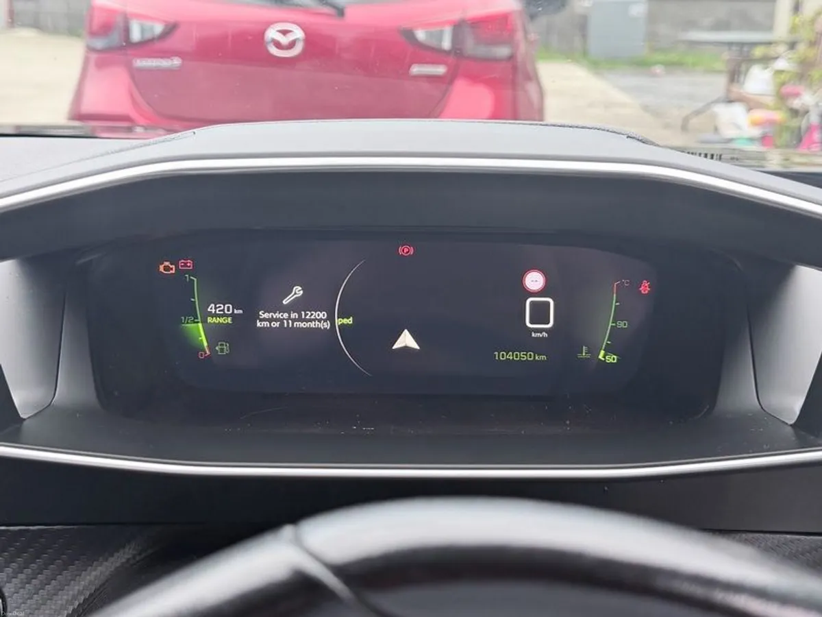 2020 Peugeot 2008 - Image 5