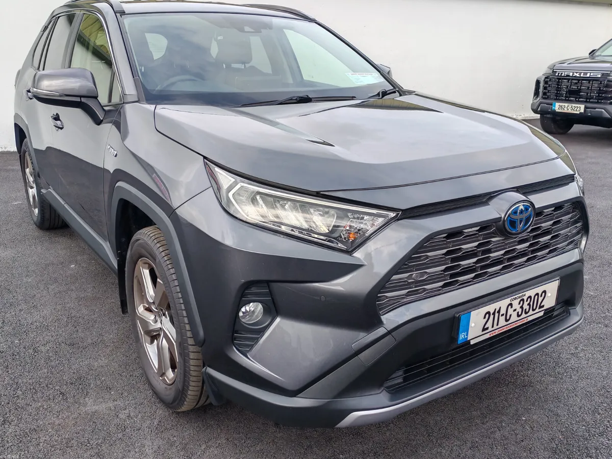 Toyota RAV4 HYBRID 2021 - Image 2