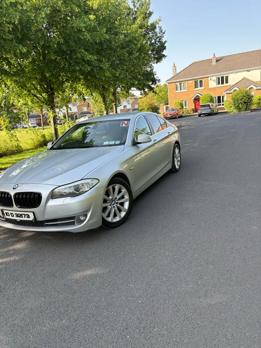 BMW F10 2010 - Image 1