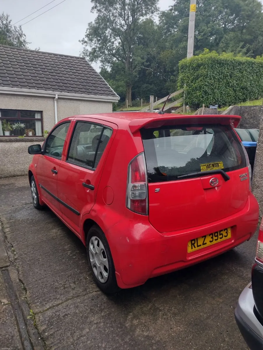 Daihatsu Sirion 2006 - Image 1