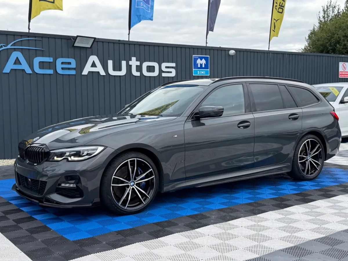 BMW 3-Series M-SPORT X-DRIVE - 2.0L DIESEL - AUTO - Image 3