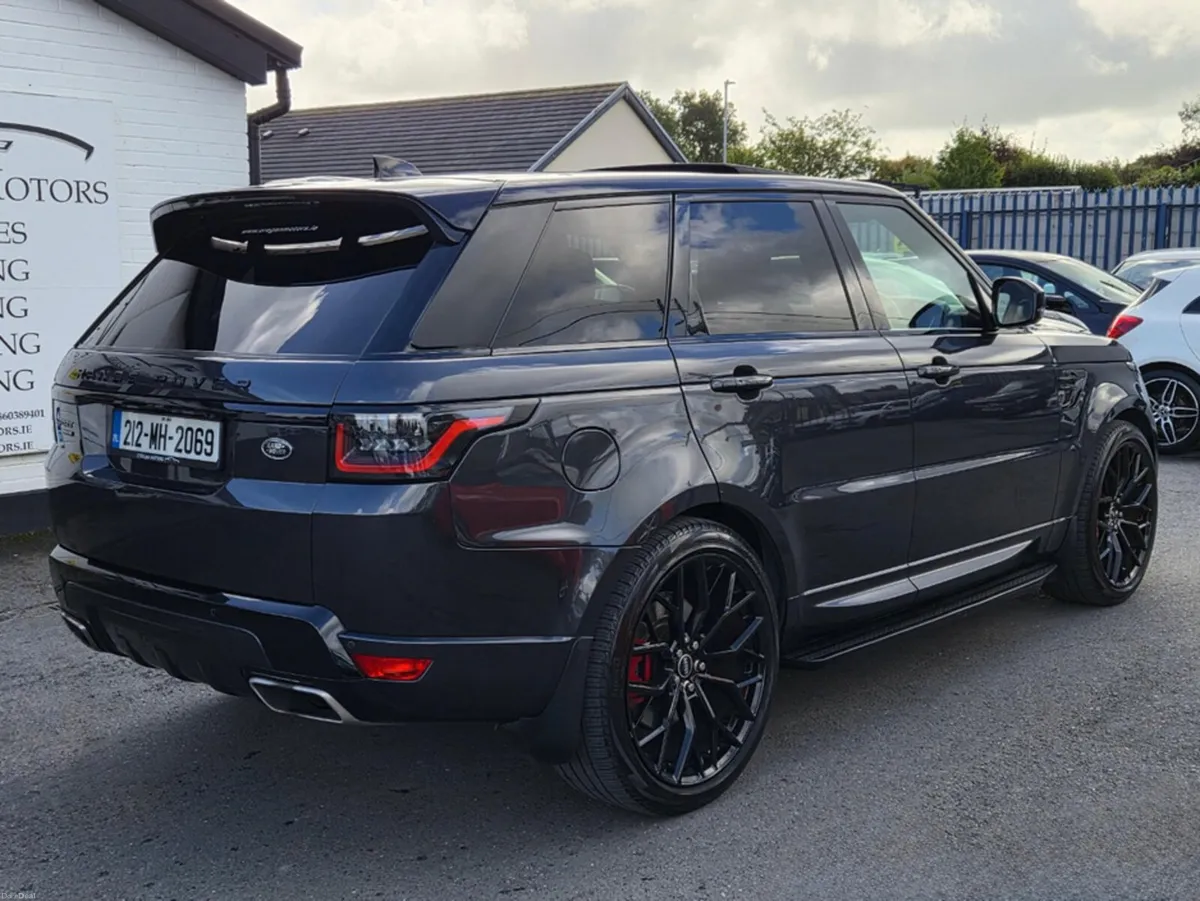Land Rover Range Rover Sport 2.0 P400E HSE DYNAMIC - Image 3