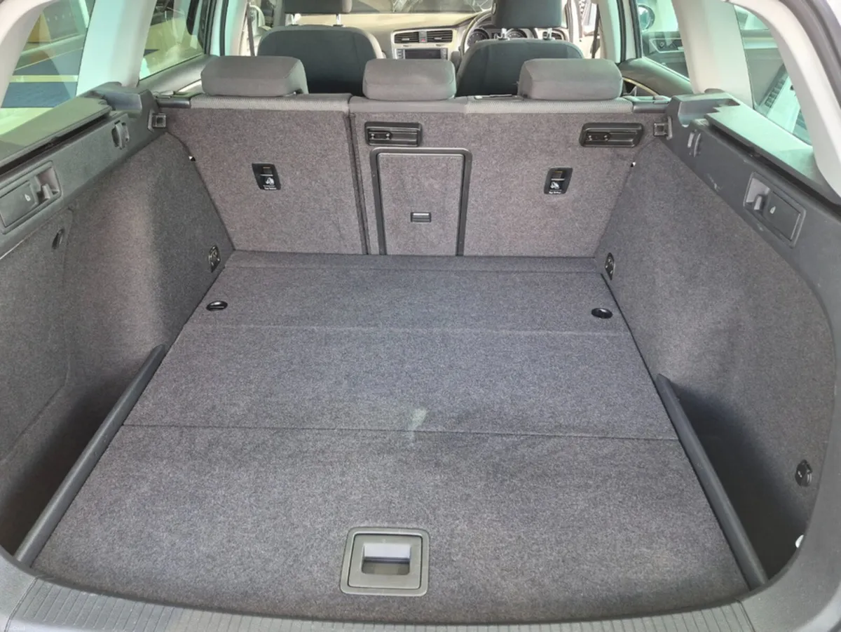 Volkswagen Golf 1.2 Auto - Image 6
