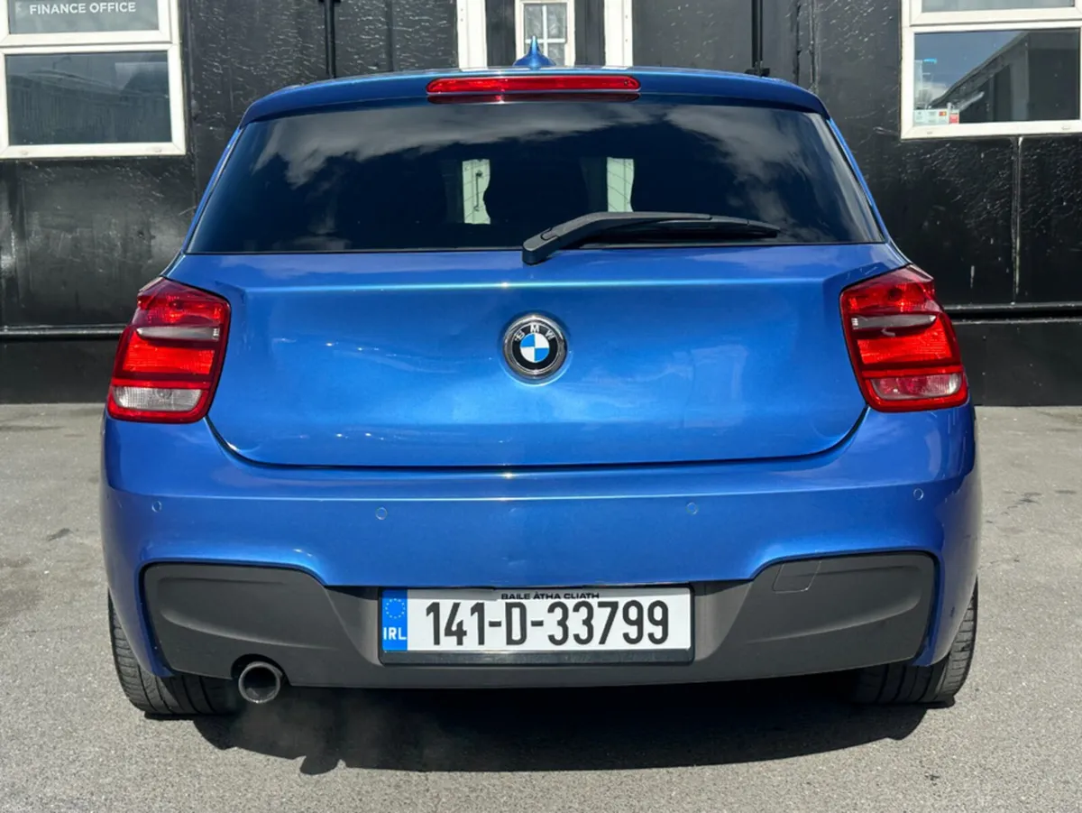 BMW 1-Series I SPORT 5DR - Image 5