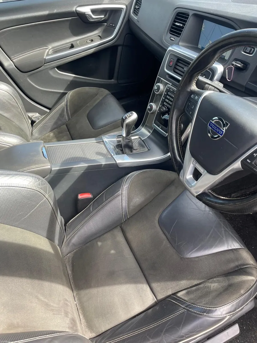 Volvo s60 2015  Fresh NCT 10.27! - Image 5