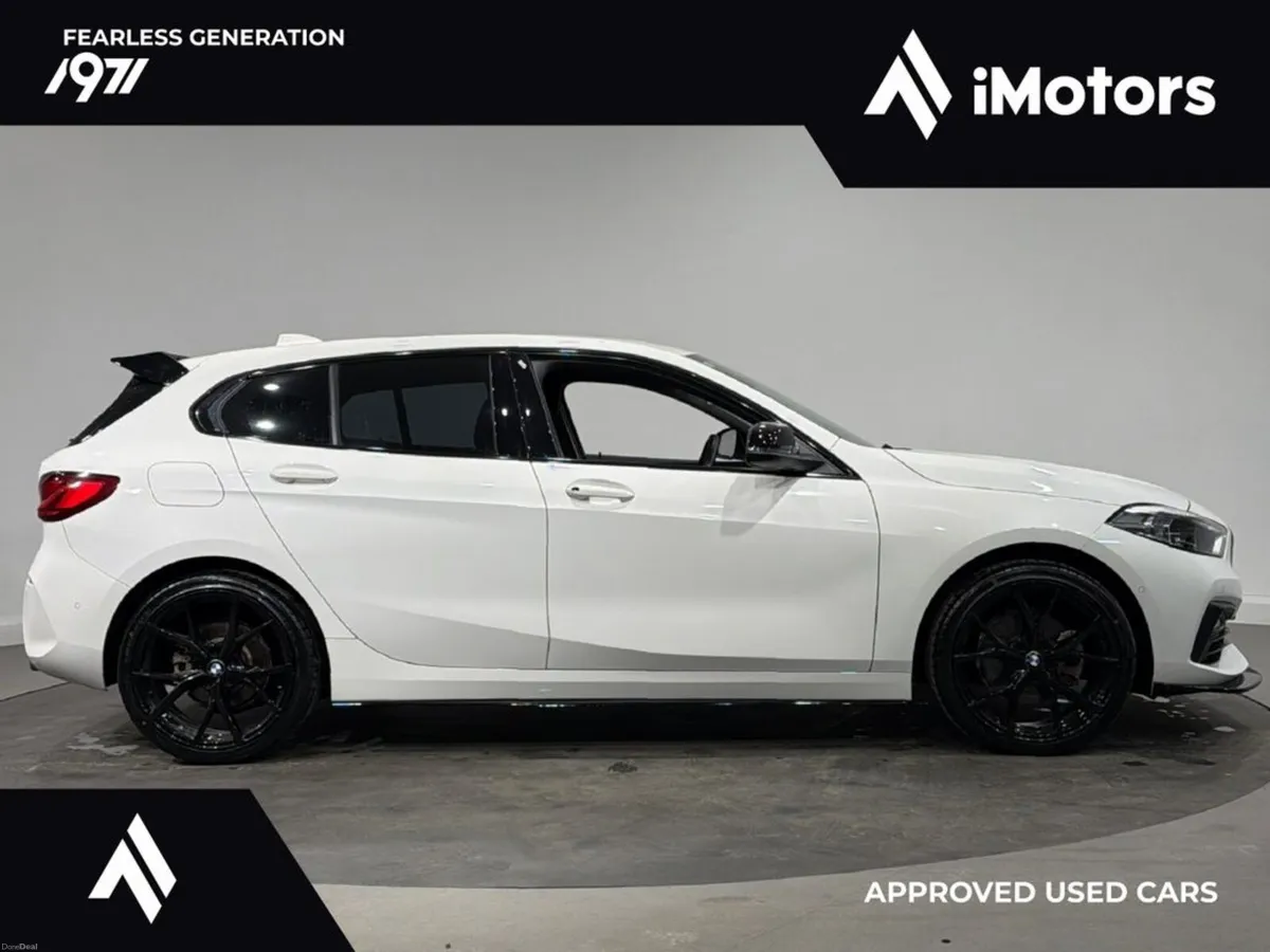 BMW 1-Series M-PERFORMANCE STYLING LOW MILEAGE - Image 2