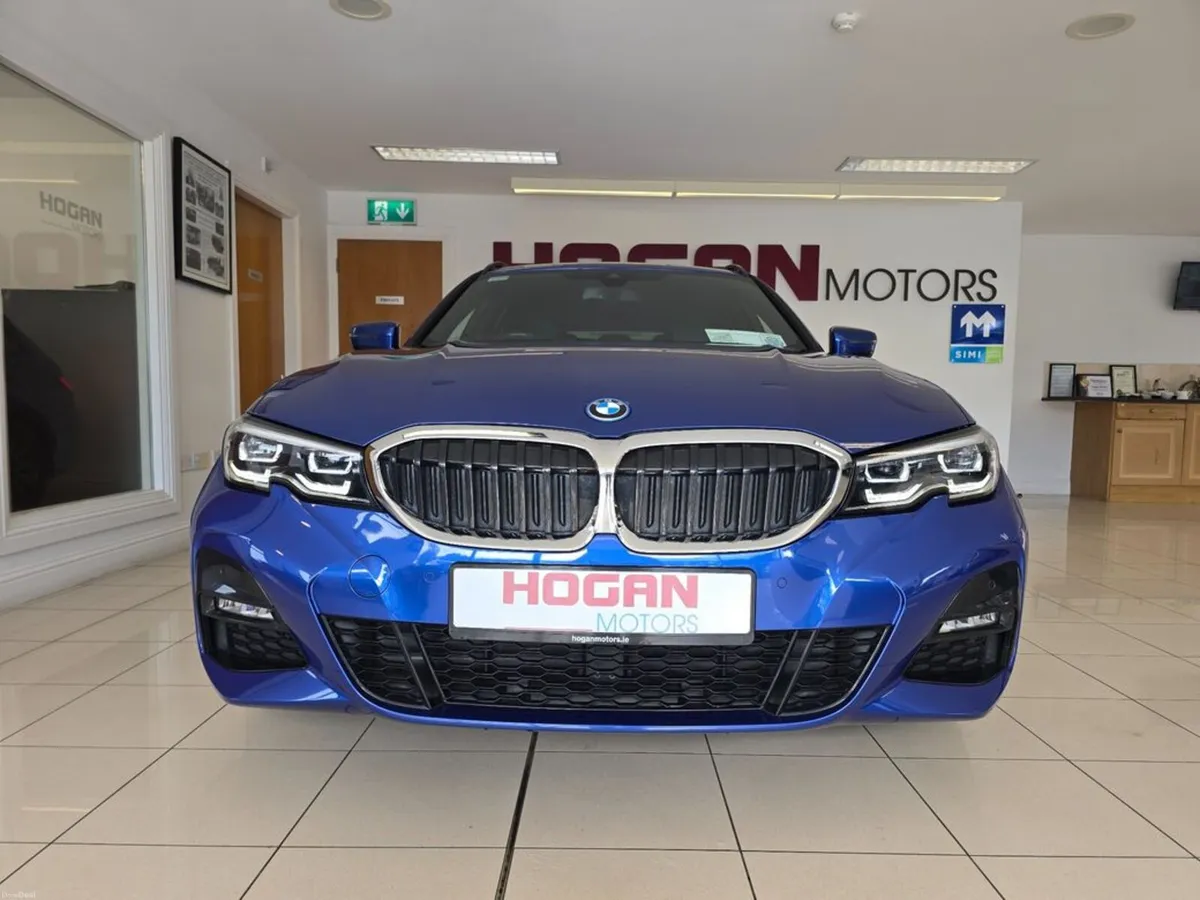 BMW 3-Series 330e xDrive M Sport Touring PHEV - Image 2