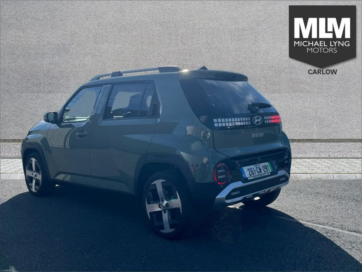 Hyundai INSTER Elegance 49kwh 5DR Auto - Image 5